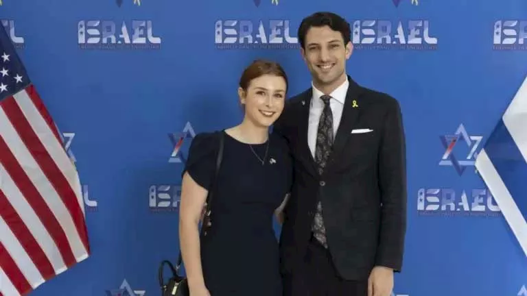 كان يارون ليشينسكي يخطط للتقدم لخطبة صديقته سارة لين ميلجريم