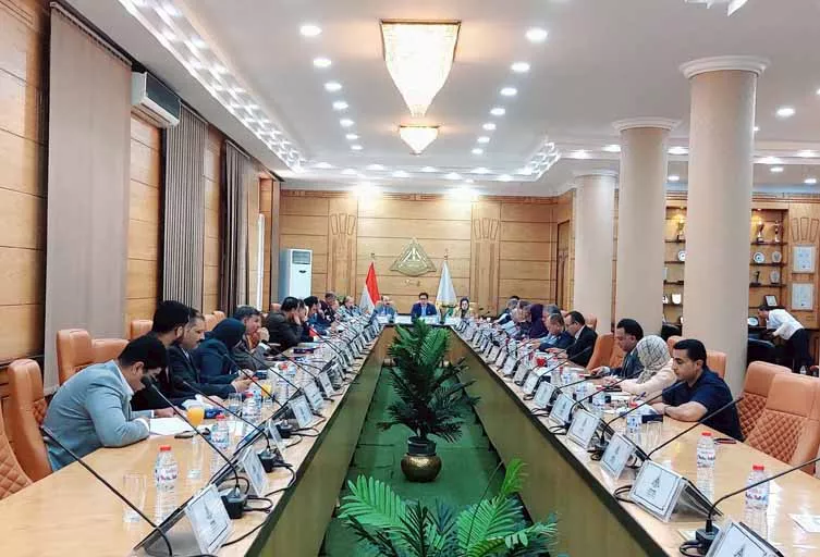 رئيس جامعة بنها يستعرض جهود التحول الرقمي وتأمين امتحانات (2)