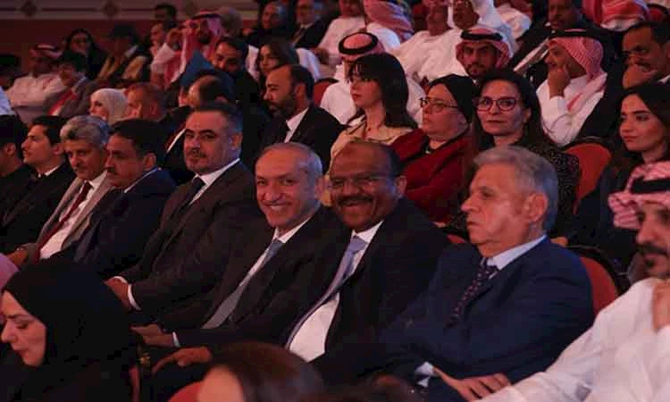 سالم الهندي في حفل محمد عبده بالأوبرا (1)