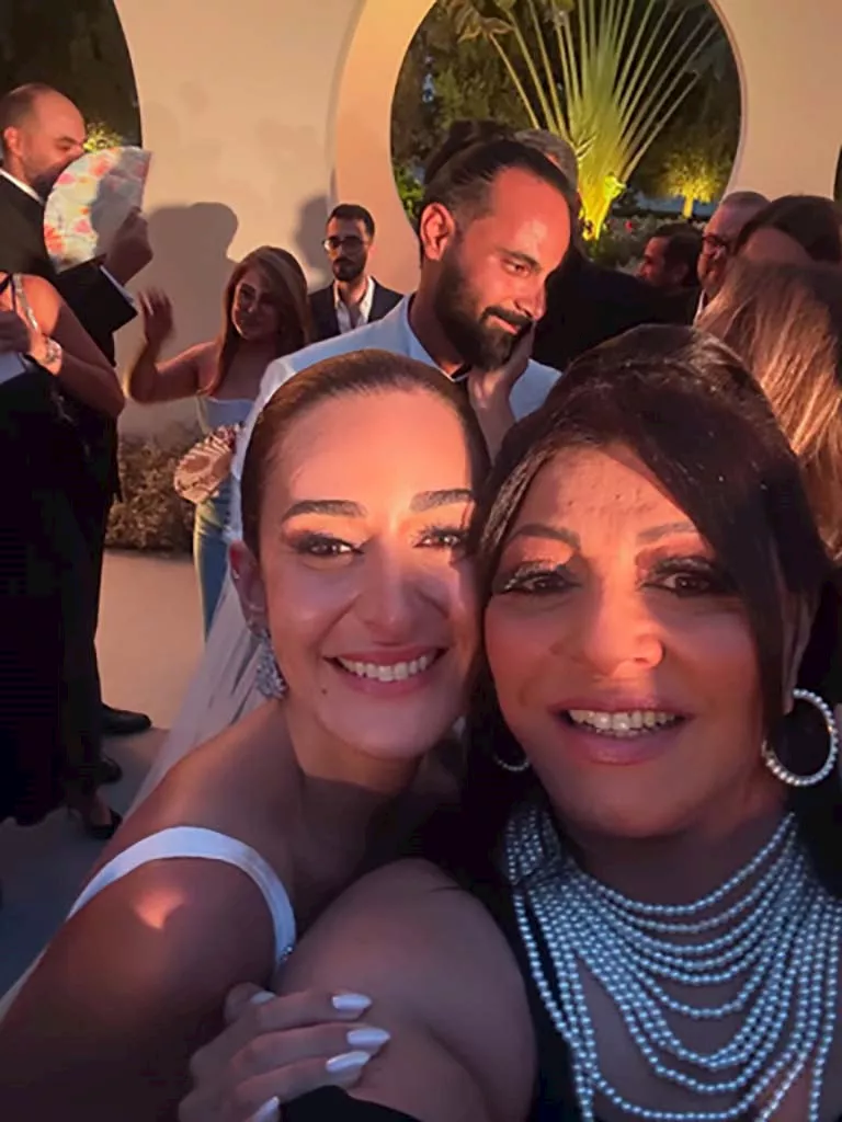 أمينة خليل تحتفل بزواجها (1)