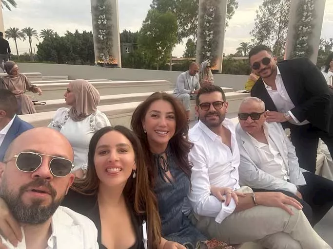 كندة علوش تنشر صورًا من حفل زفاف أمينة خليل وتوجه لها رسالة_6