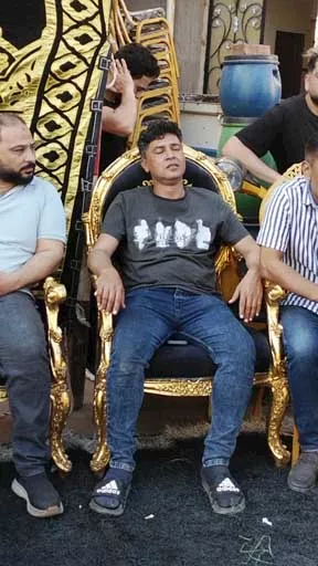 انهيار شقيق المطرب أحمد عامر