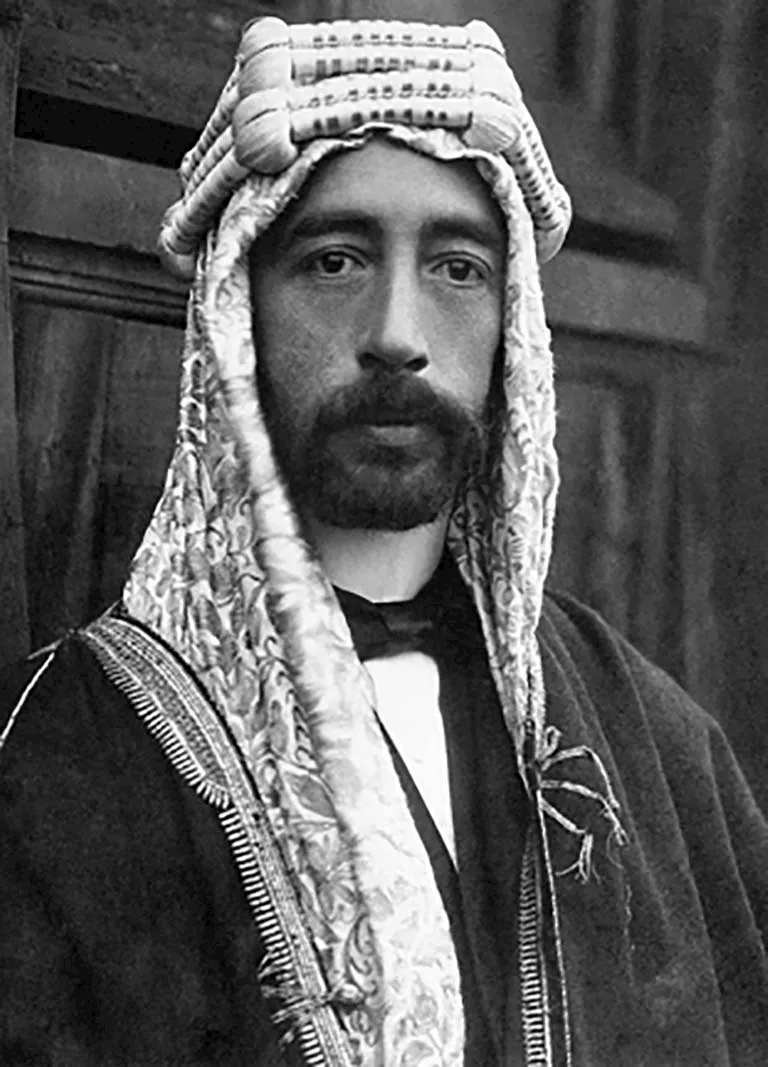 لم تستمر المملكة السورية التي تولى عشرها الأمير فيصل بن الشريف حسين (الملك فيصل ملك العراق لاحقاً) سوى بضعة أشهر