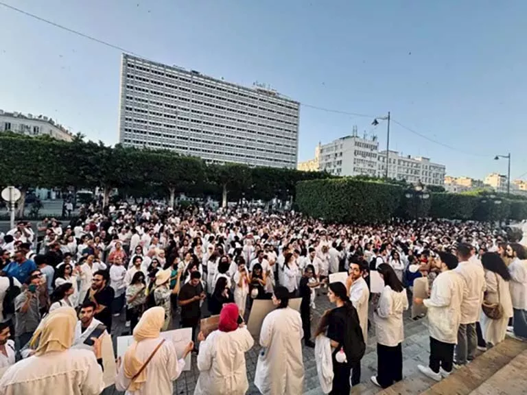 سعيّد: اتخاذ إجراءات عاجلة في القطاع الصحي