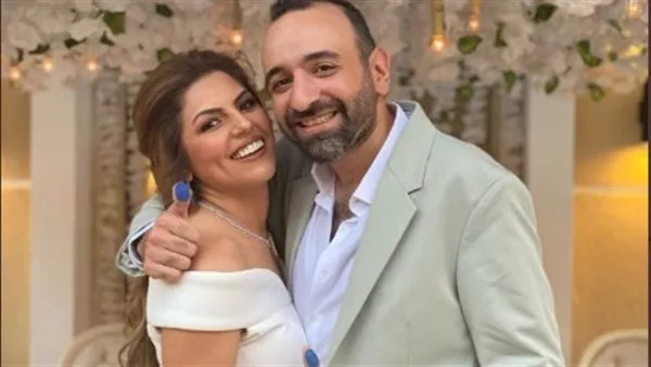 زوجة عمرو سلامة تطالب بجائزة باسم تيمور تيمور في المهرجانات_7