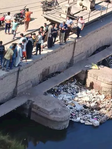 العثور على جثة غريق فى ترعة نجع حمادي بسوهاج (2)