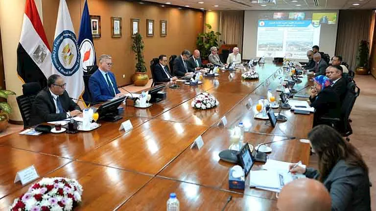 تقنية الفيديو كونفرانس  (2)