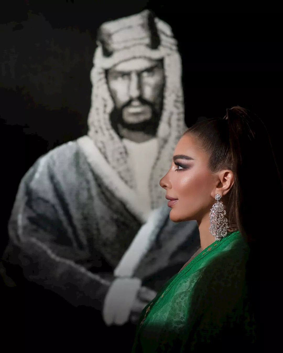 اصالة وصورة مع مؤسس الدولة السعودية (1)