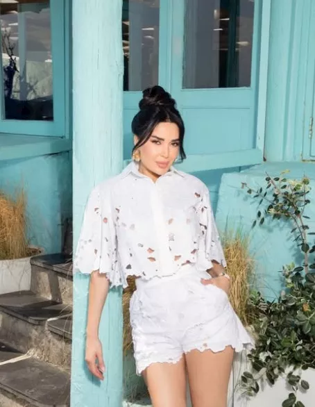 سيرين عبدالنور تستقبل فصل الخريف بإطلالة جريئة والجمهور يعلق_8