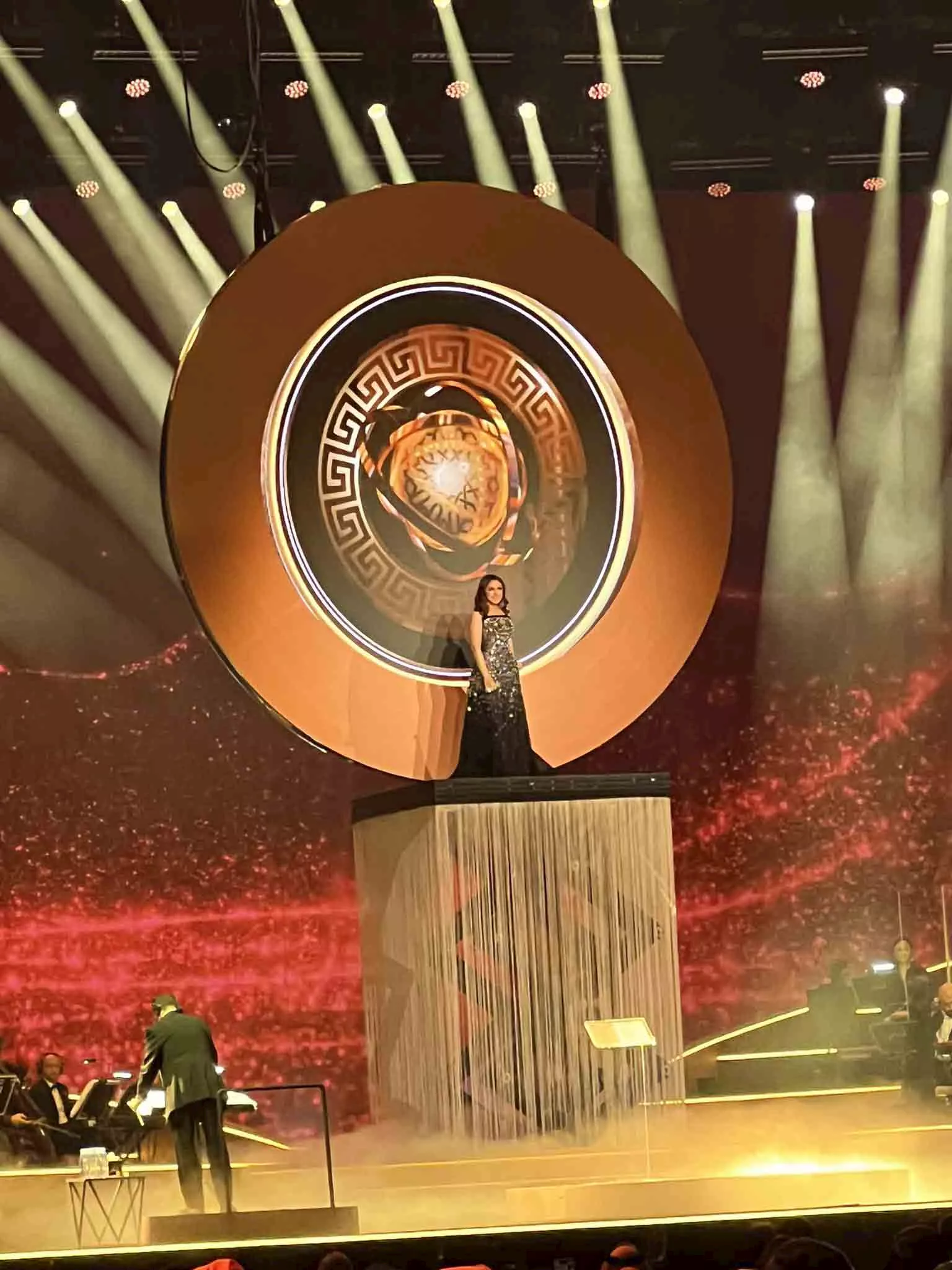 دخول مبهر لـ أنغام في حفل ليلة رأس السنة بالسعودية