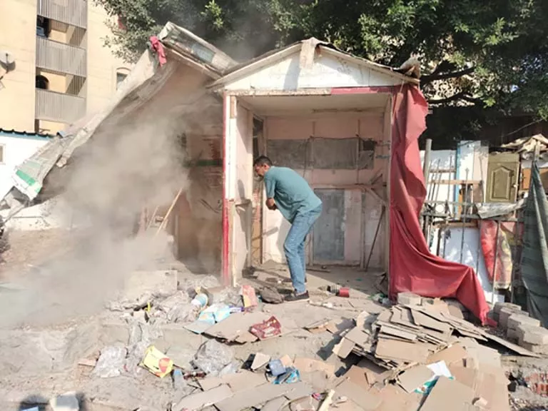 إزالة 110 أكشاك غير مرخصة بالقاهرة (1)