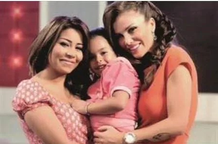 شيرين ونيكول سابا