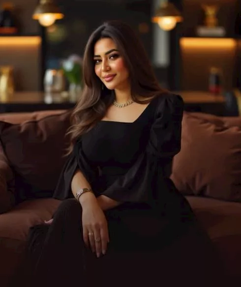 رحمة محسن في جلسة تصوير