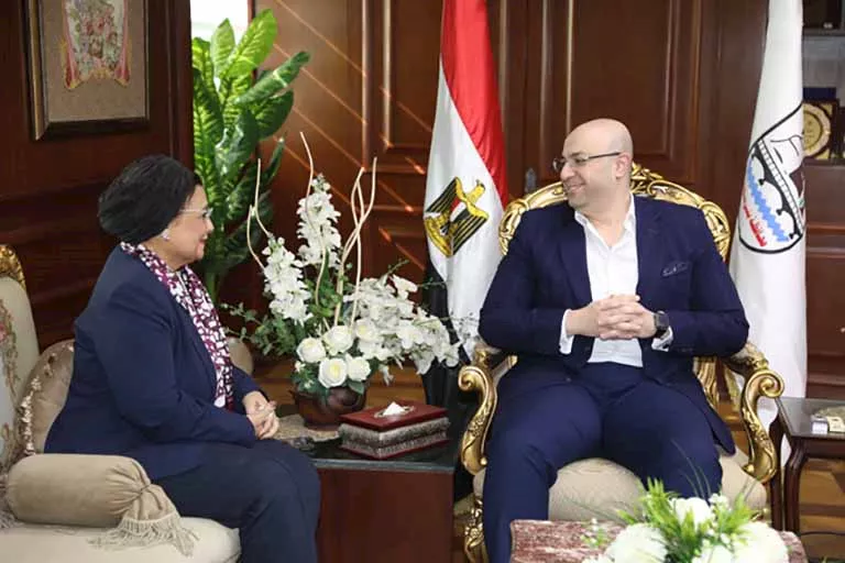 محافظ بني سويف يبحث مع نائب وزير الصحة سبل التعاون في قطاع تنظيم الأسرة