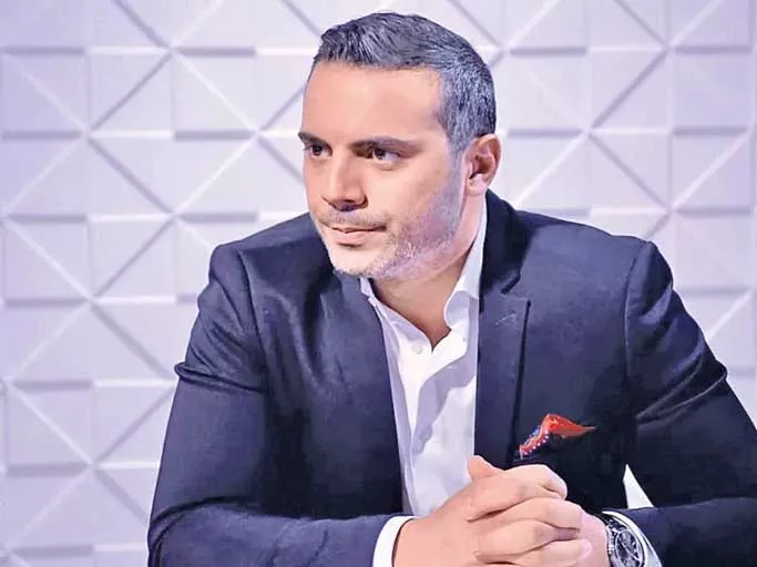 أحمد فريد يصدر بيانًا توضيحيًا بشأن أزمة لقاء الخميسي ومحمد عبد المنصف_1