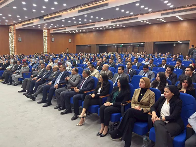 جلسة نقاشية حول الاستثمار اليومي بالتعاون مع البورصة المصرية (6)