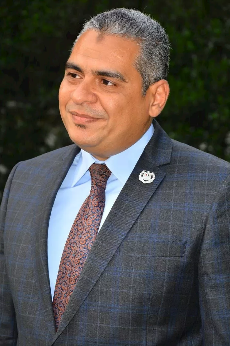 de983471-2d9d-4886-907c-0b904296dd09