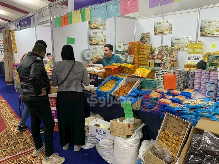 أسعار السلع الغذائية والياميش في معرض أهلا رمضان بفيصل (6)