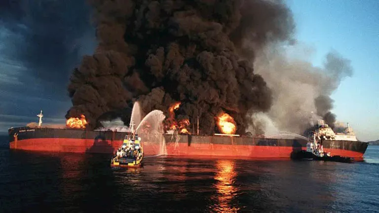 المارينز على أبواب إيران.. هل يتكرر سيناريو "حبيس التاريخ" قبل 40 عامًا؟ 3 4444444444_3_11zon