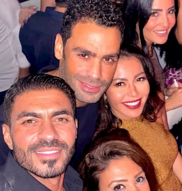 لقاء الخميسي وزوجها