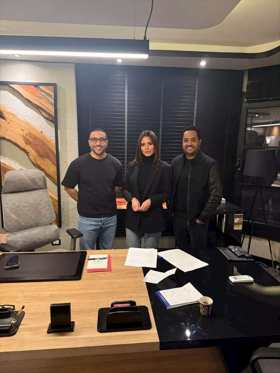 إيمان العاصي تتعاقد على مسلسل انفصال