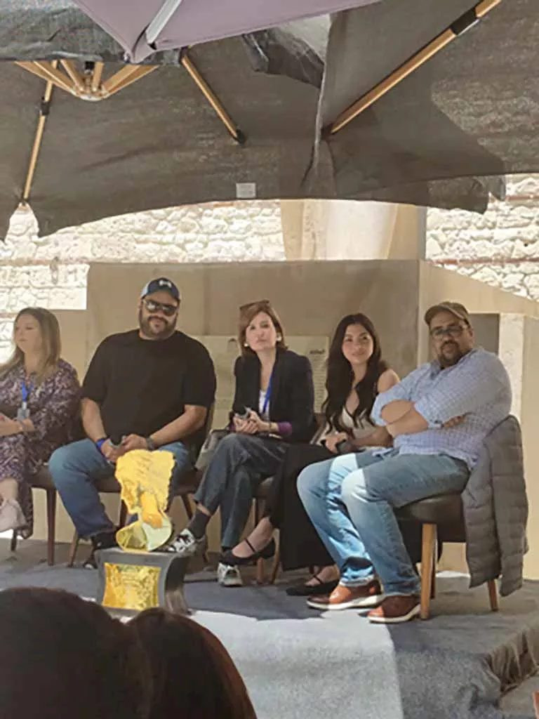 محمد طاهر وهنا شيحة ومحمد ممدوح وجيسيكا حسام الدين