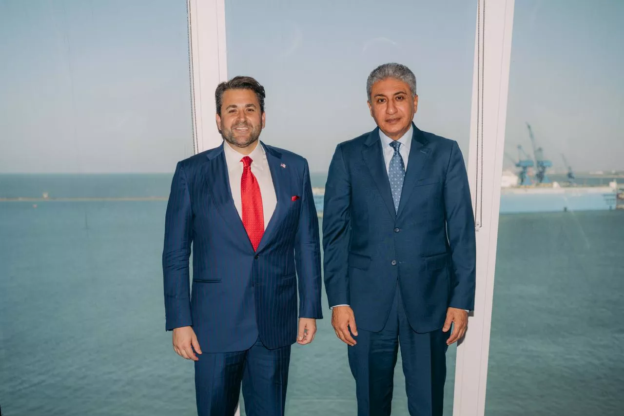 وزير السياحة يبحث مع مبعوث ترامب للسياحة جذب السائحين الأمريكيين