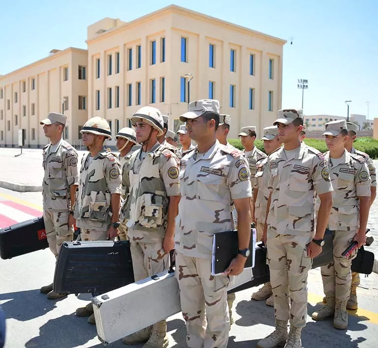 الرئيس السيسي يتفقد مقر القيادة الاستراتيجية (2)