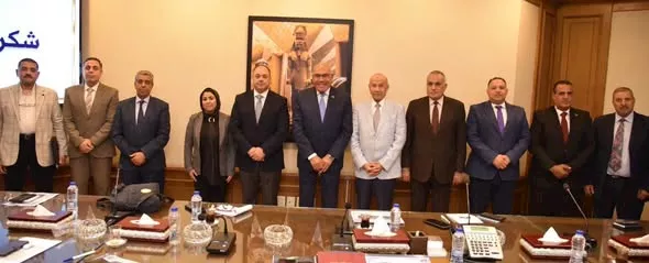 تنمية الصعيد والعربية للتصنيع تبحثان التوسع في المشروعات التنموية بمحافظات الصعيد (2)