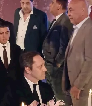 علاء مبارك في حفل زفاف ابنة إبراهيم حسن