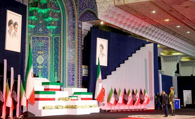 صورة 1 مجتبى خامنئي