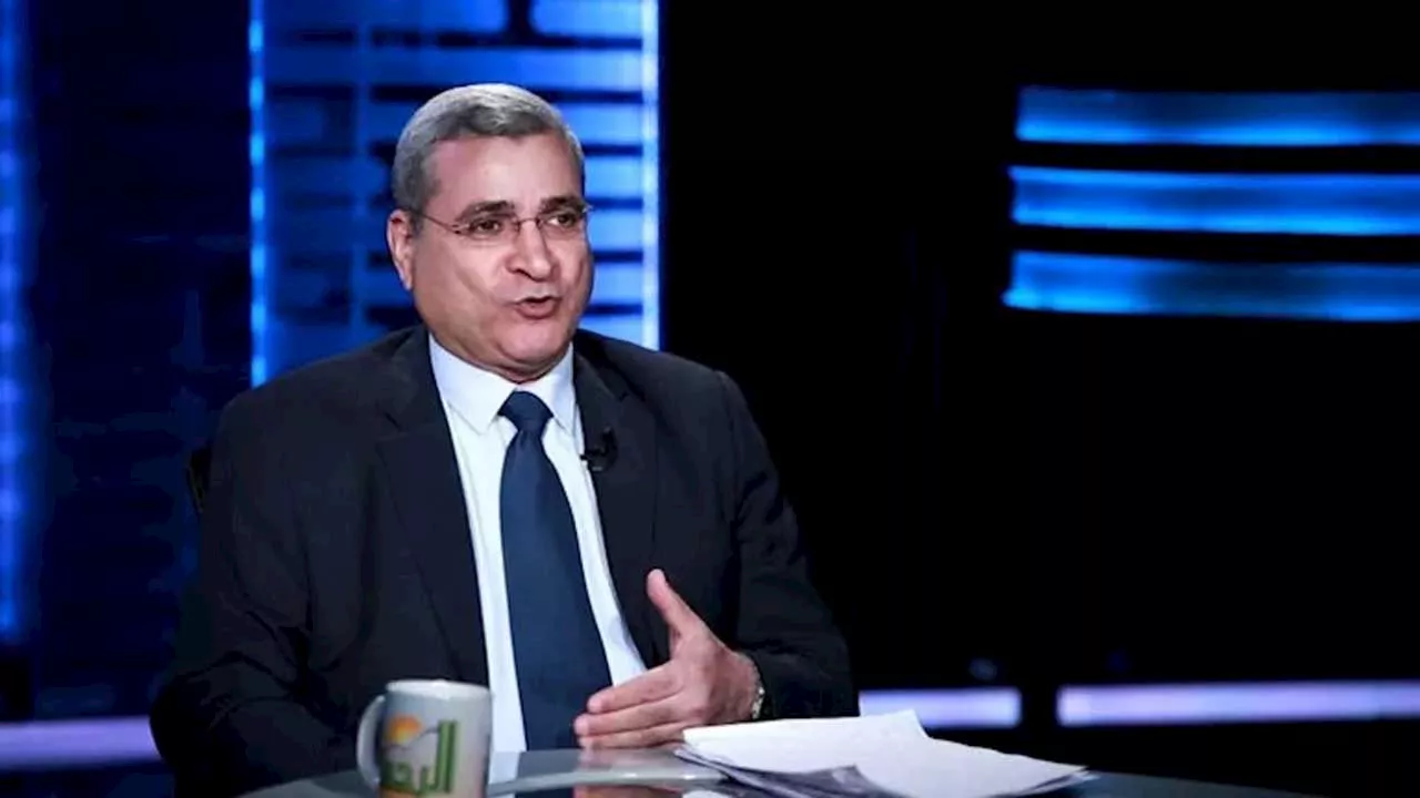 الدكتور أحمد زارع