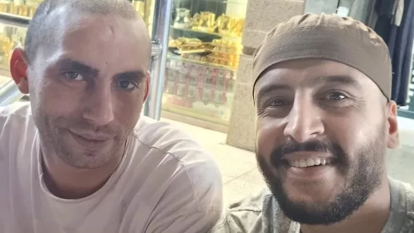 المواطن عمر إبراهيم أبو السعود بعد العثور عليه