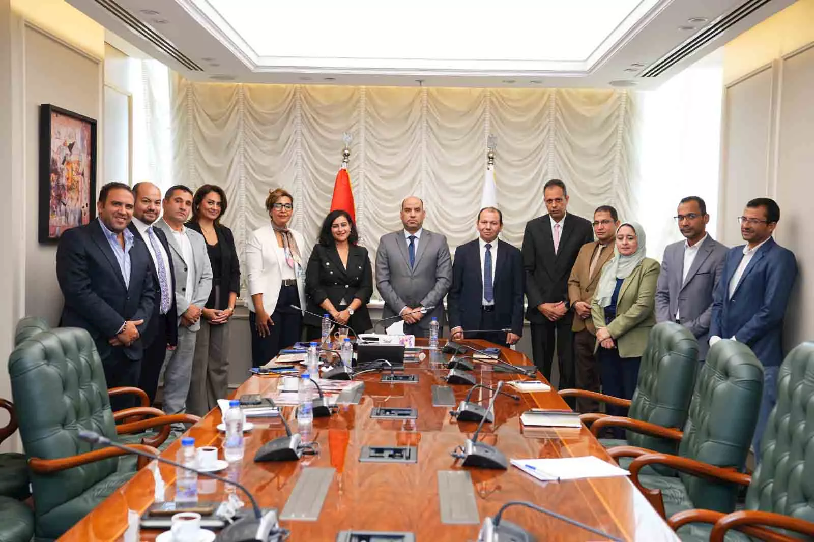 وزير العمل يبحث تنظيم منصات التوظيف والعمل الرقمي وحماية حقوق العاملين (2)