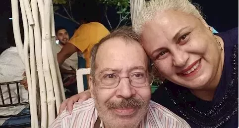 سامي عبد الحليم وزوجته