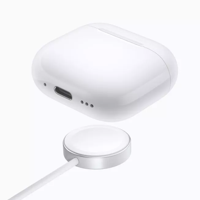 Apple-AirPods-5-Wireless-Charging-Case-260909_inline.large