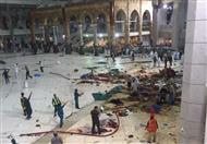 لحظة سقوط رافعة حديدية بالحرم المكي