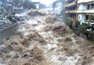 فيضان يجتاح الشوارع