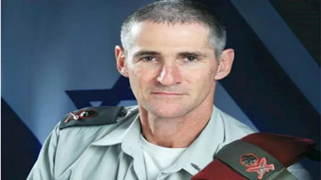 يائير جولان                                       