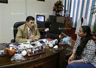 محررة مصراوي خلال لقائها بالدكتور عبد الناصر بدوي 