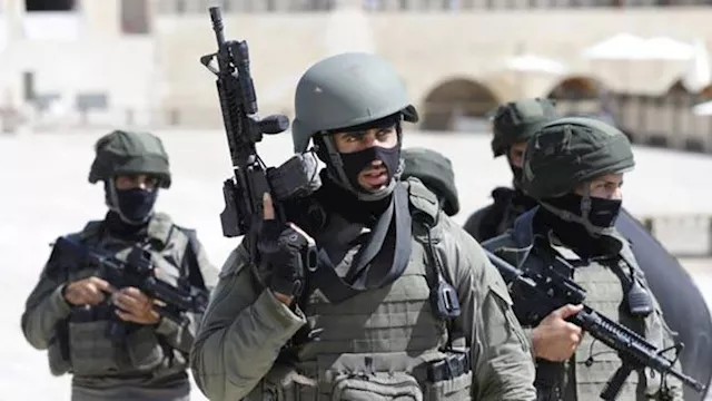 السلطات الإسرائيلية