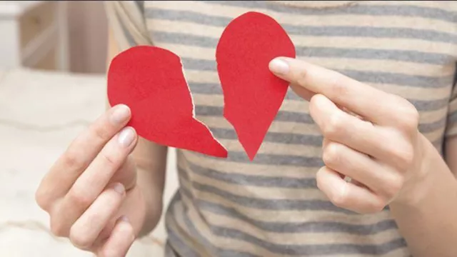 أبراج عاطفية