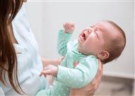 كثرة إفراز الدموع والعماص عند الأطفال.. إليكِ الأع