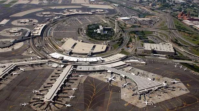 مطار نيوآرك ليبرتي