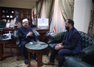 الدكتور شوقي علام ومحرر مصراوي