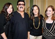 سمير ودلال مع دنيا وايمي