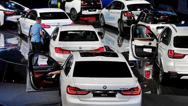 سيارات بي إم دبليو - أرشيفية