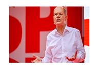 أولاف شولتز زعيم الحزب الديمقراطي الاشتراكي