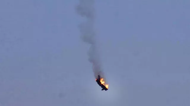  مسيرة إسرائيلية تلقى قنبلة على بلدة عيتا الشعب في