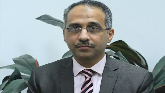 الدكتور محمود شاهين